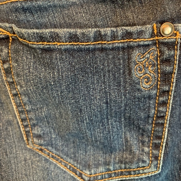 Jessica Simpson Forever Skinny Jeans - Picture 4 of 10